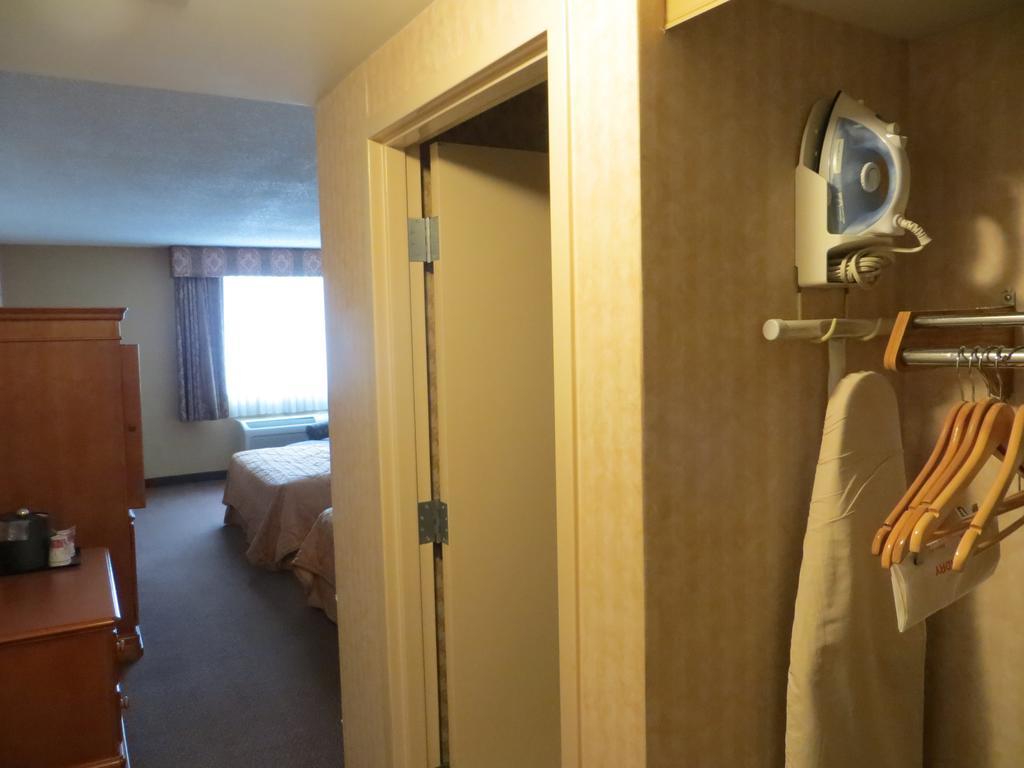 Gateway Hotel Dallas Park Central חדר תמונה