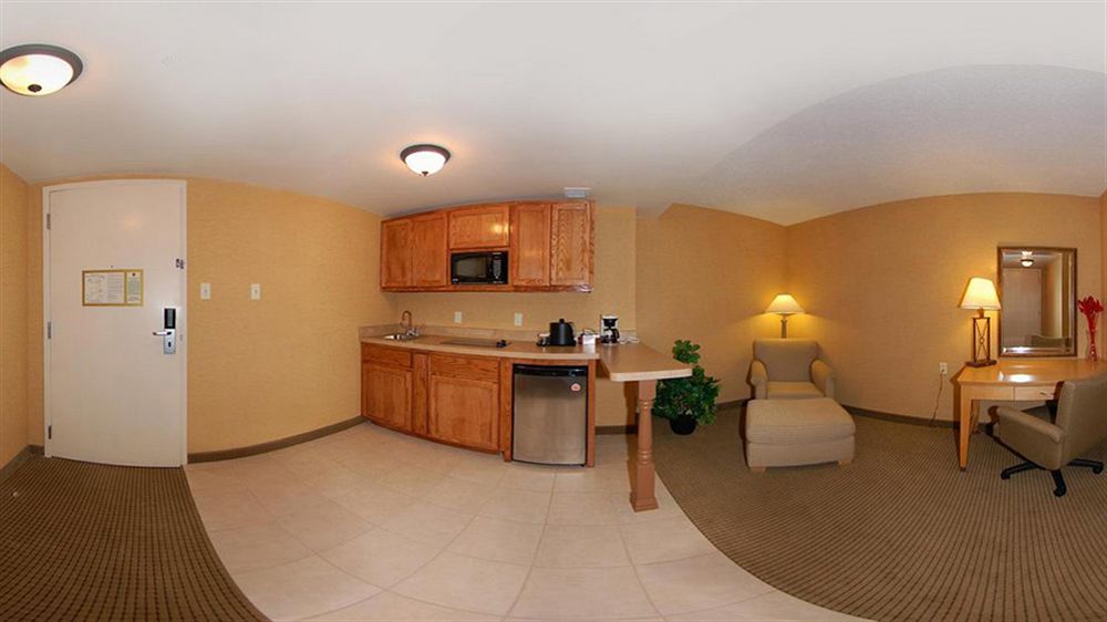 Gateway Hotel Dallas Park Central מראה חיצוני תמונה