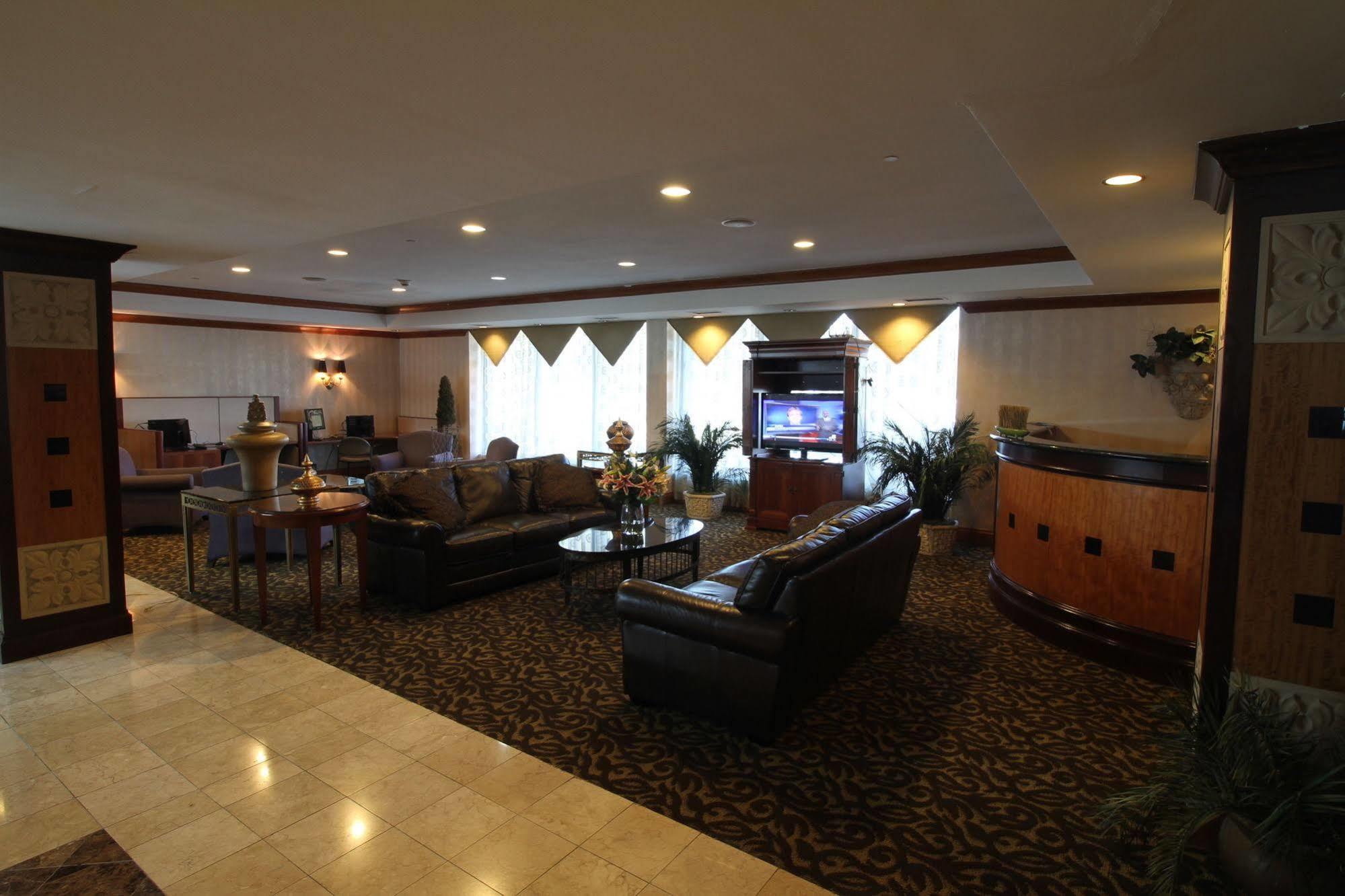 Gateway Hotel Dallas Park Central מראה חיצוני תמונה